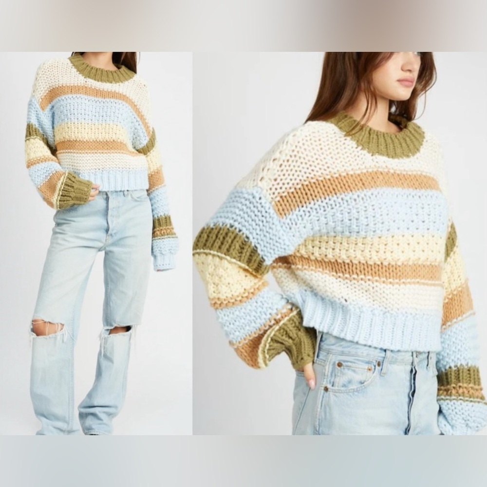 Altar’d State Chunky Knit Olive Green Striped Crop Sweater Grey Bandit